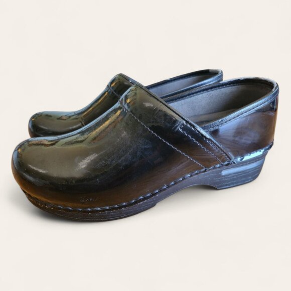 Dansko XP Professional Leather Clogs Black Womens 38 Nursing Medical Heathcare - Picture 2 of 9